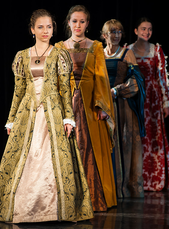 Capella Nicopolensis z Mikołowa - Interwał (Korowód – VIII Spotkania z Tańcem Dawnym)